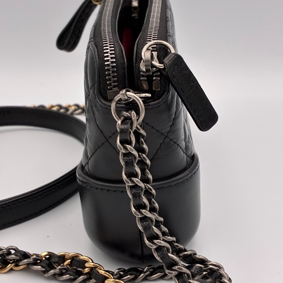 Chanel Mini Gabrielle - Picture 11 of 16